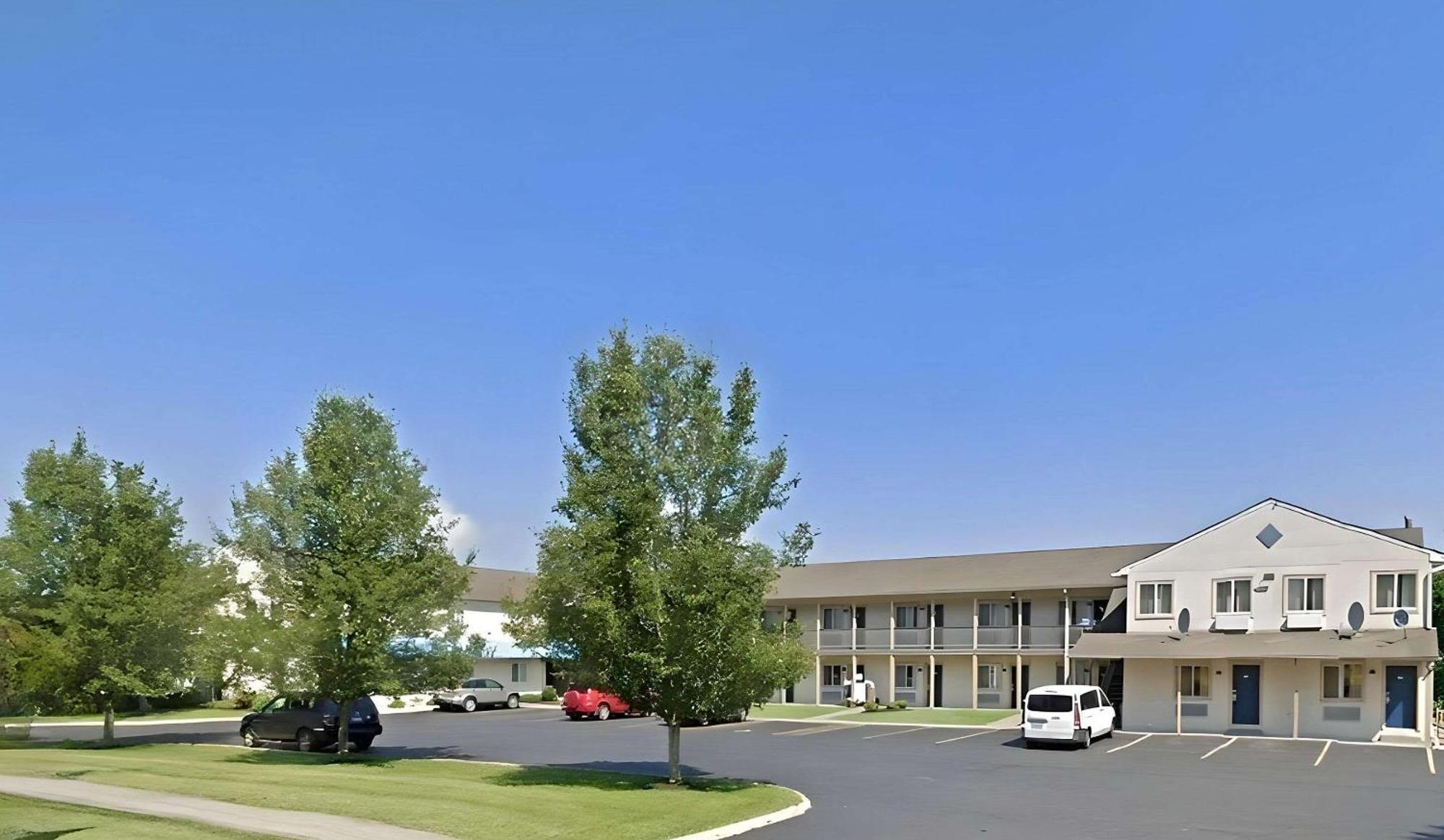 Econo Lodge Bethel - Danbury Exterior foto